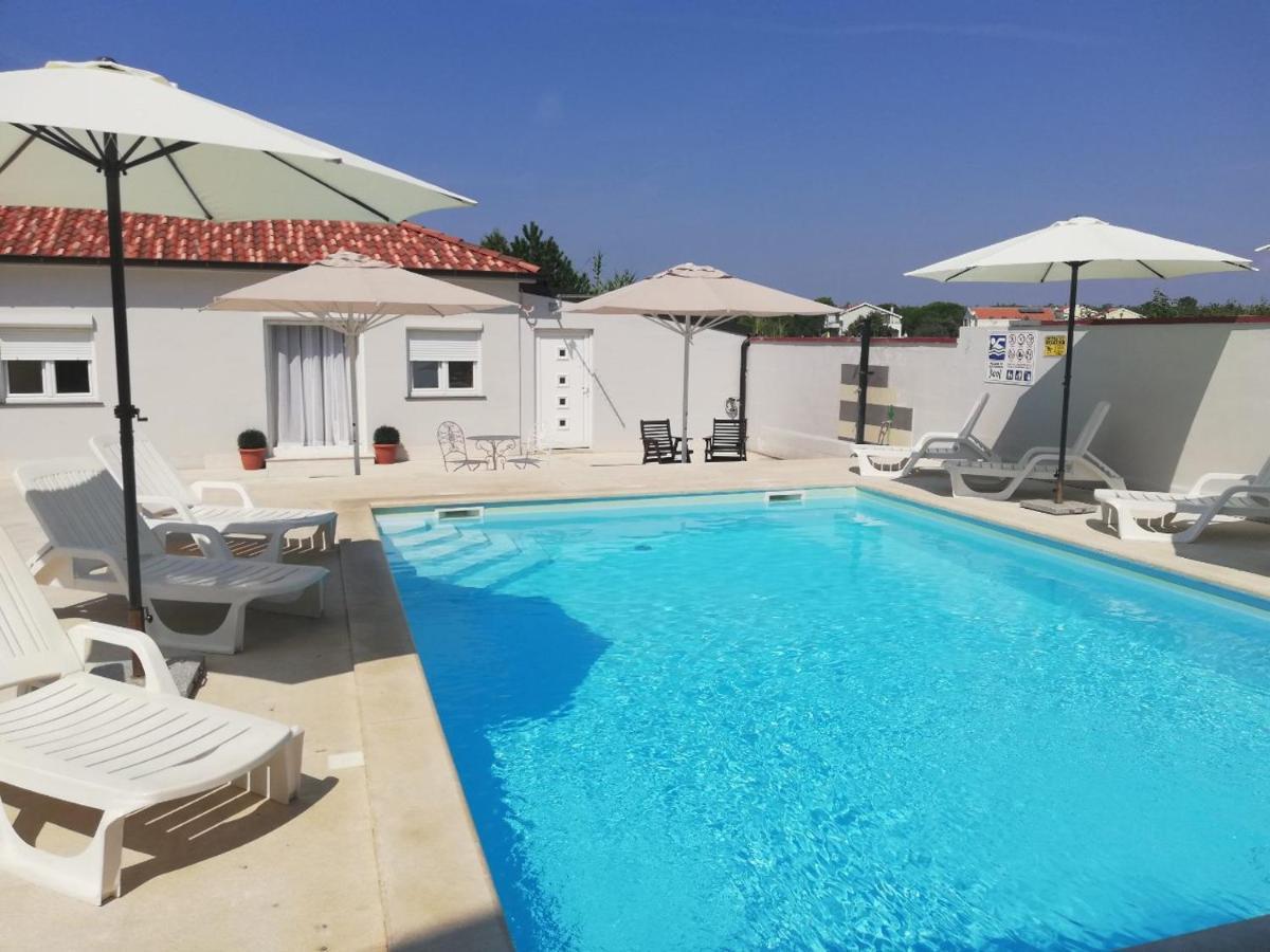 Zaton Apartmani M. Ilesh Εξωτερικό φωτογραφία